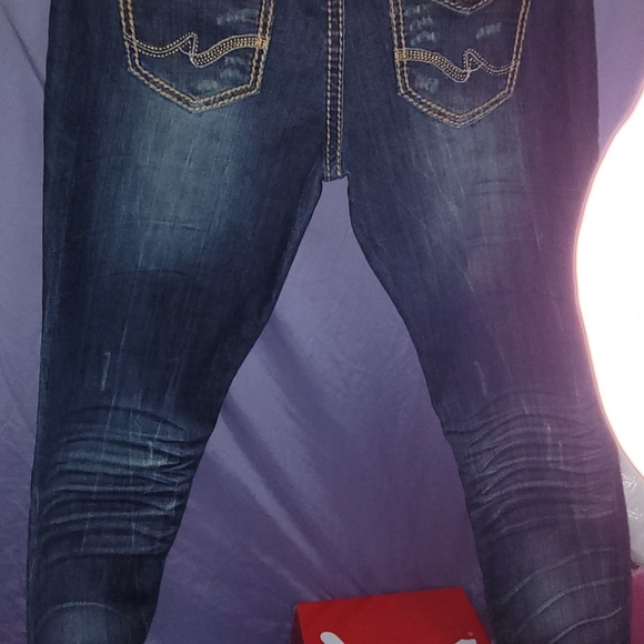 2 Pairs of Almost Famous Jeans size 11, for $21 - Picture 5 of 14